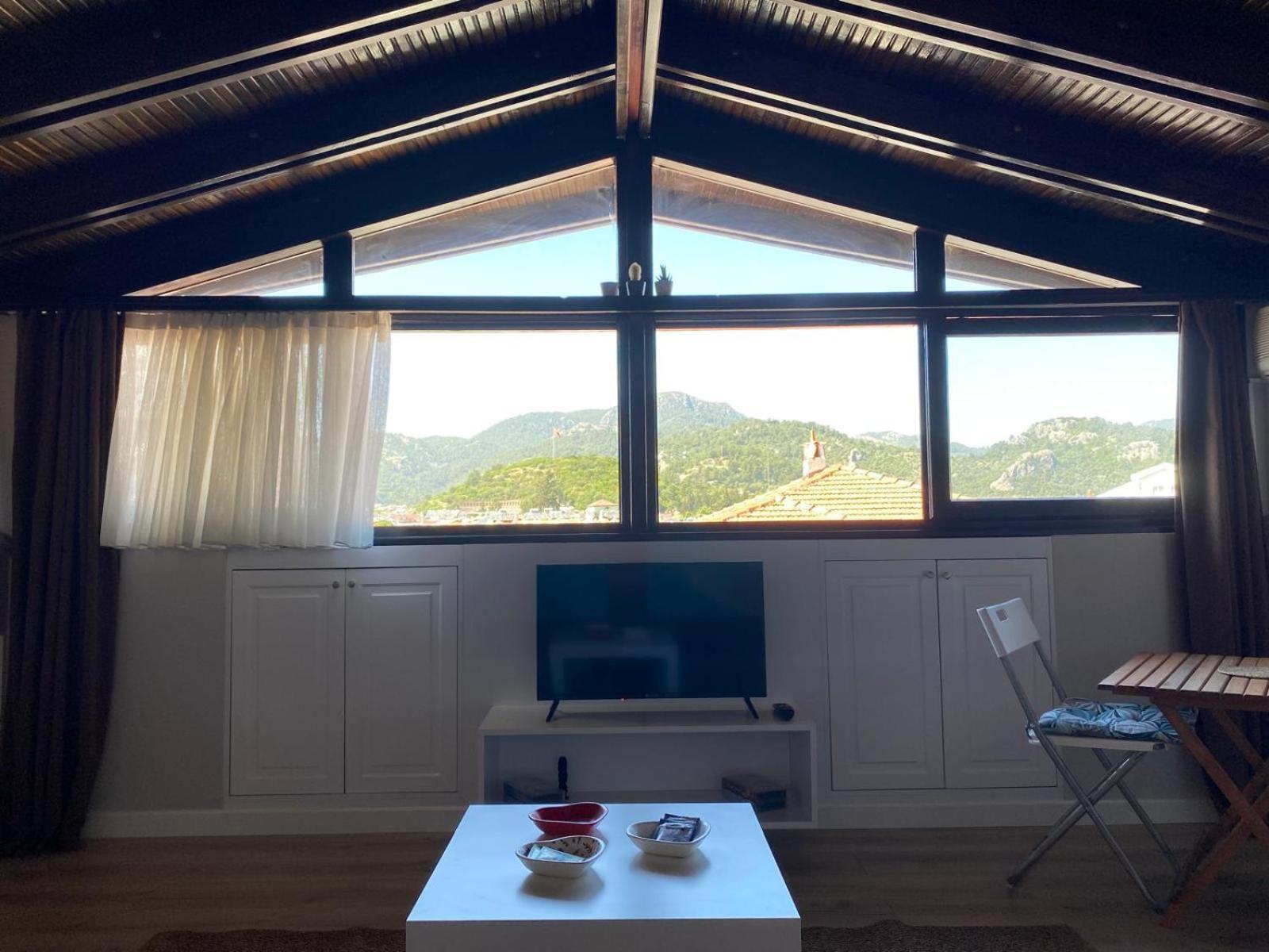 Antik Apartments 말마리스 외부 사진